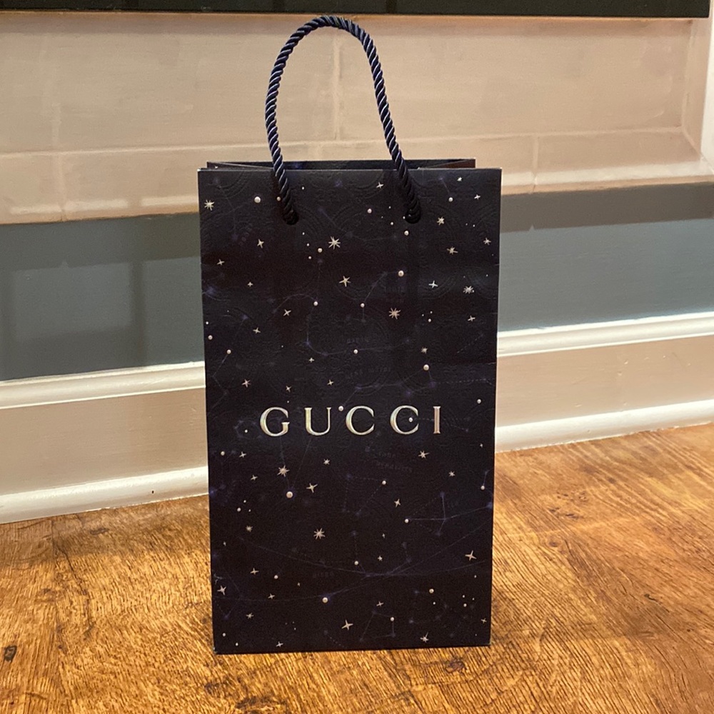 Gucci retail bag like new